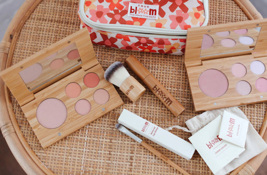 Bloom Makeup Kit